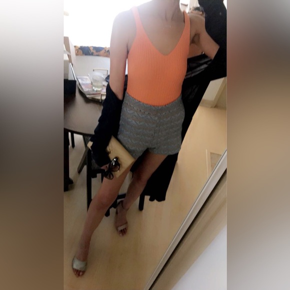 Brand New Zara High Waisted Shorts - Picture 2 of 4